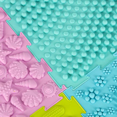 Érzékszőnyeg montessori lábmasszázs puzzle 8 darab pasztell színű