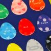 Montessori manipulációs 2 az 1 ben fejlesztő lapozható könyv, hátizsák, kék dínó