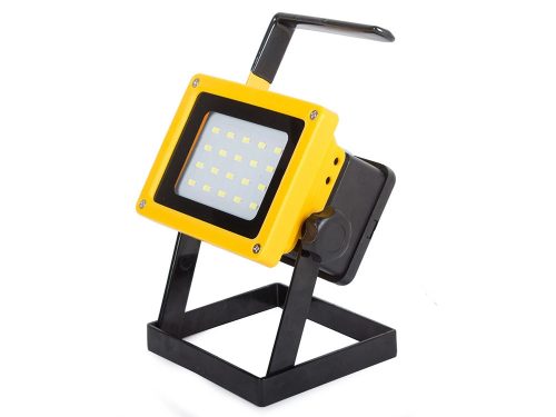 Hordozható led halogén lámpa 20 smd 30w újratölthető akkumulátorral