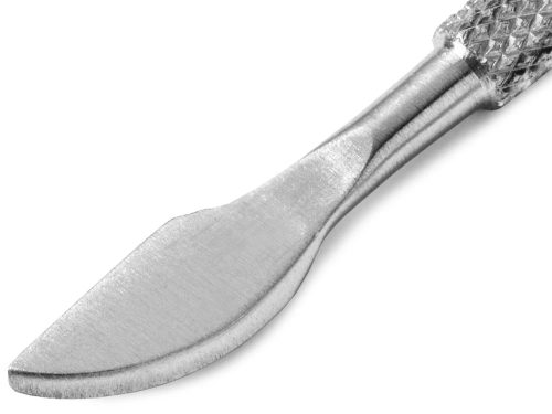 Kétvégű acél körömágybőr-feltoló és kaparó, 13 cm, tokban