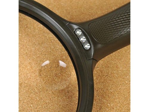 Kézi LED-es olvasónagyító nagy üveglencsével, 110 mm, fekete