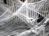 Mesterséges fehér pókháló 4 pókkal halloween dekoráció nyújtható